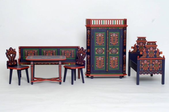 Hartai Bútorfestő Műhely