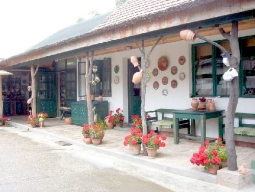 Cserepes Csűr Enying