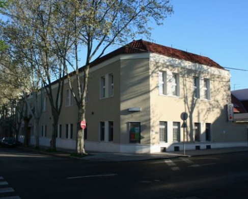 KMO Művelődési Központ