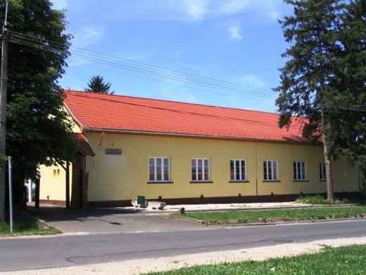 József Attila Művelődési Ház és Könyvtár Balatonszárszó