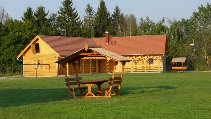 Vadvirág Élménybirtok Szigetbecse