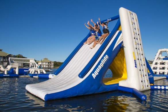 Tisza-tó Élményfalu Sarud