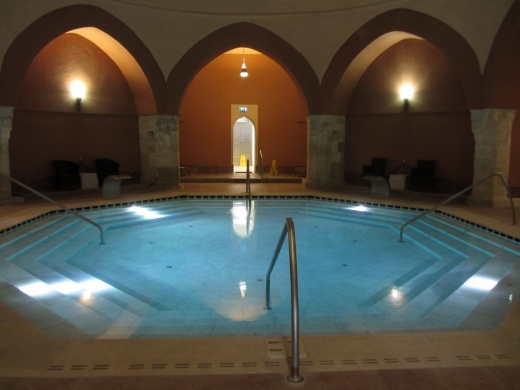 Irgalmasok Veli Bej Fürdője Budapest