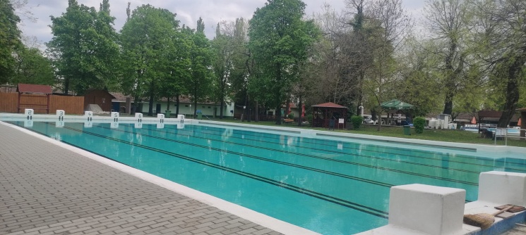 Abonyi Városi Termál- és Strandfürdő