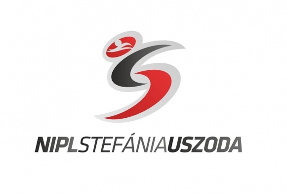 Nipl Stefánia Uszoda Dorog