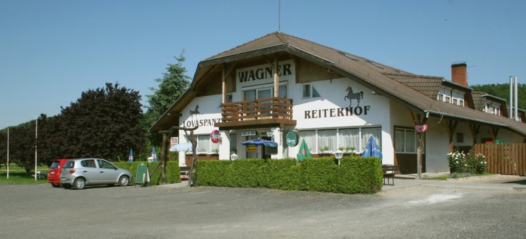 Wagner Lovas Panzió