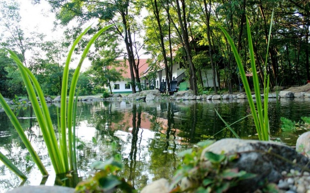 Hunor Lovastanya Kunbaracs