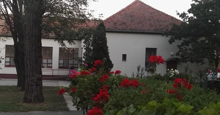 Komádi Szabadidőközpont és Vendégház