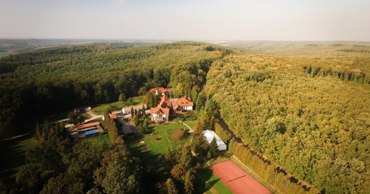 Hotel Kardosfa *** Zselickisfalud