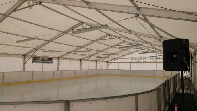 New Ice Jégpálya és Jéglabirintus  Budaörs