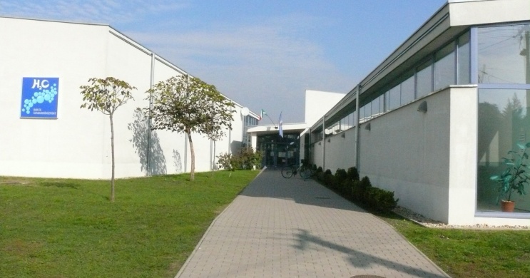 Szegedi Károly Sport- és Szabadidőközpont