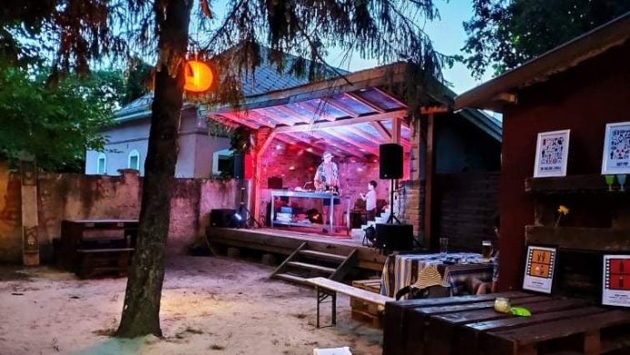 KÖZÖSStÉG Színpad Ráckeve