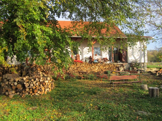 Almásháza Kerámia