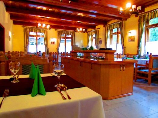 Odvaskő Étterem Panzió Bakonybél