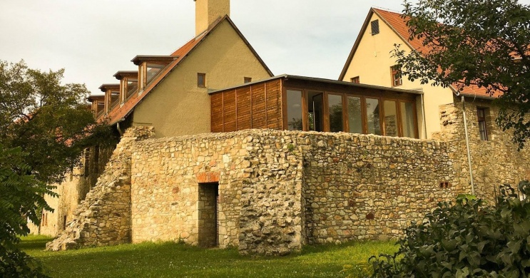 Huszárvár Hotel Szerencs