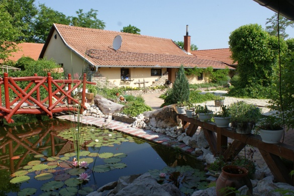 Kóbór-Ló Lovastanya Balástya