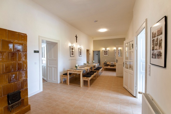 Szent György Zarándokszállás Romhány