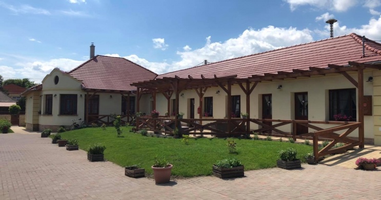 Napkirályfi Udvarház