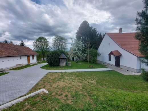 Dover Vendégház Bezeréd