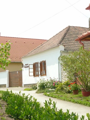 Gólyafészek vendégház Marcaltő