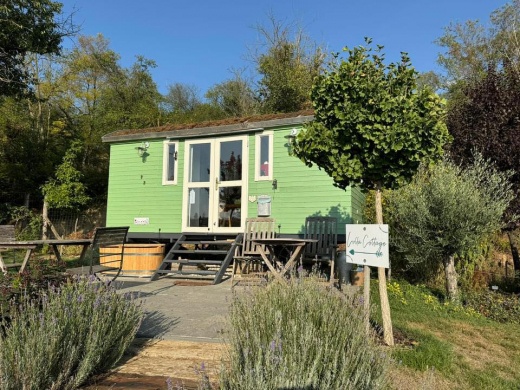 Lulla Cottage Vendégház