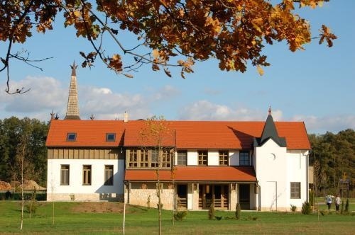 Alexandra Vadászház Ökoturisztikai és Konferencia Központ