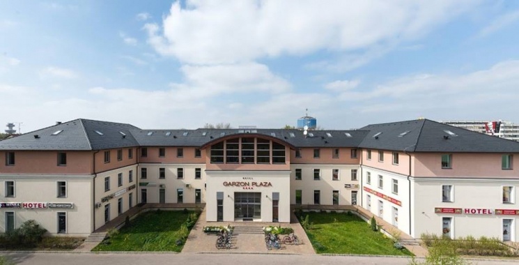 Hotel Garzon Plaza**** Győr
