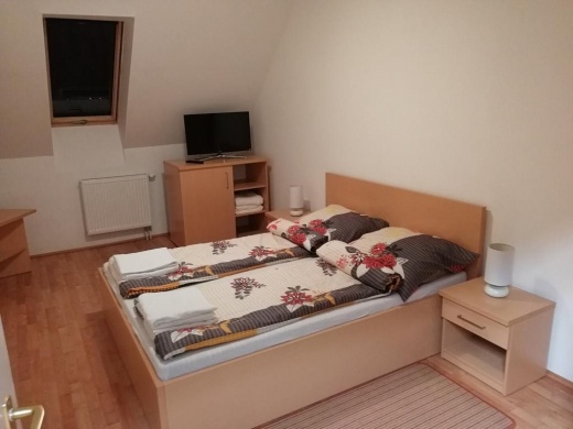 Sasfészek - Falusi Szálláshely