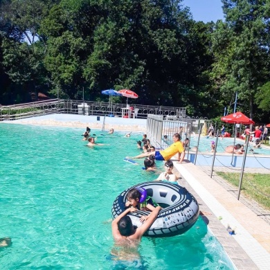 Tarnamérai Strandfürdő Camping