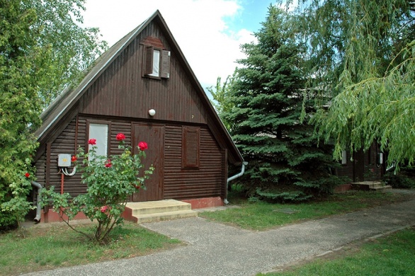 Tavirózsa Kemping Délegyháza