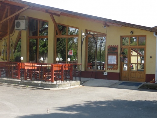 Diófa Kemping - Étterem