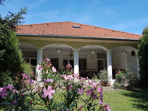 Fertődi Kúria Vendégház Fertőd
