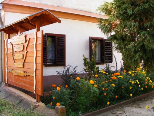 Gyöngyösparti Üdülőház Táplánszentkereszt