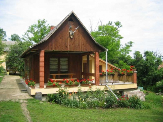 Vincellér Vendégház Királyszentistván