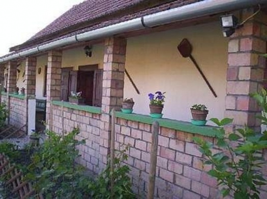 Bagoly ház Tiszanána