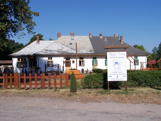 Hanyi Istók Turistaház és Erdei Tábor Pálháza
