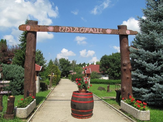 Novákfalva Üdülőfalu Velem