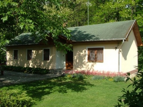 Maywald Vendégház és Apartmanok Dunasziget