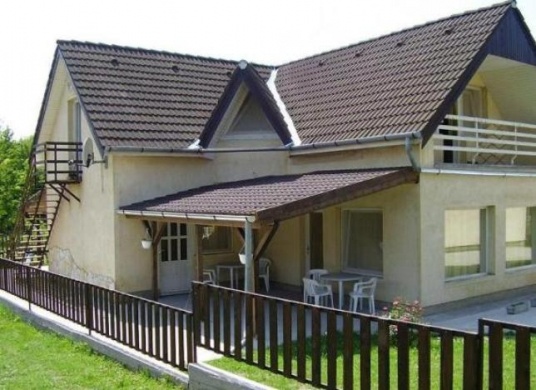 Tóth Józsefné Vendégháza