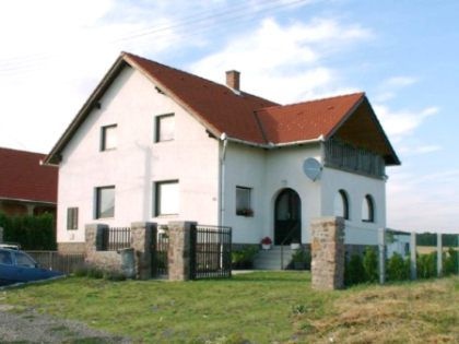 Anna Apartman Zánka
