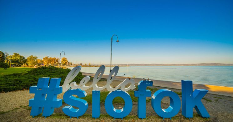 Gasztronómia, fesztivál, nosztalgia, kultúra, természet és szabadidő egy helyen! A nyárutó és az idei őszi Balaton ezernyi csodával vár Siófokon!