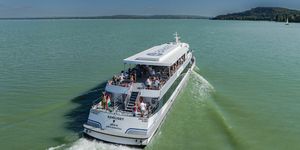 Hajókirándulás Alsóörs 2026 -  Menetrendi hajók és sétahajók