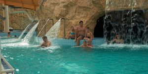 Hétvégi éjszakai wellness 2026 - Wellnessélmények a Gyulai Várfürdőben szállással