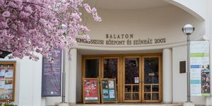Keszthelyi Balaton Színház programok 2026 - Koncertek, hangversenyek, előadások, kiállítások