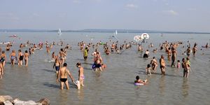 Ábrahámhegy Strand