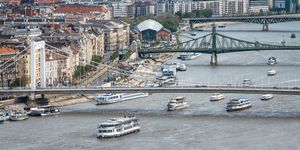 Hajós kirajzás Budapest 2026 - Látványos évadnyitó hajós felvonulás a belvárosi Duna szakaszán