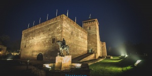 Gyulai vár tárlatvezetés, Történelmi séta keddtől vasárnapig és esti tárlatvezetés szombatonként