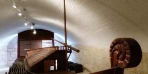 Hajókészítés mesterséget bemutató állandó kiállítás látogatható a komáromi Duna Bástyában