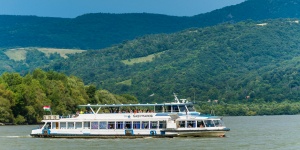 Esztergom hajózás 2026 -  Sétahajózás Esztergomban és kirándulóhajók Visegrádra, Zebegénybe, Dömösre, Nagymarosra