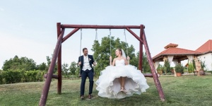 Esküvő helyszín Budapest környékén lenyűgöző természeti környezetben a Monori Pincefaluban